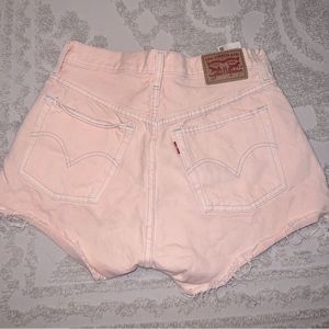 Levi’s 501 cut off denim shorts